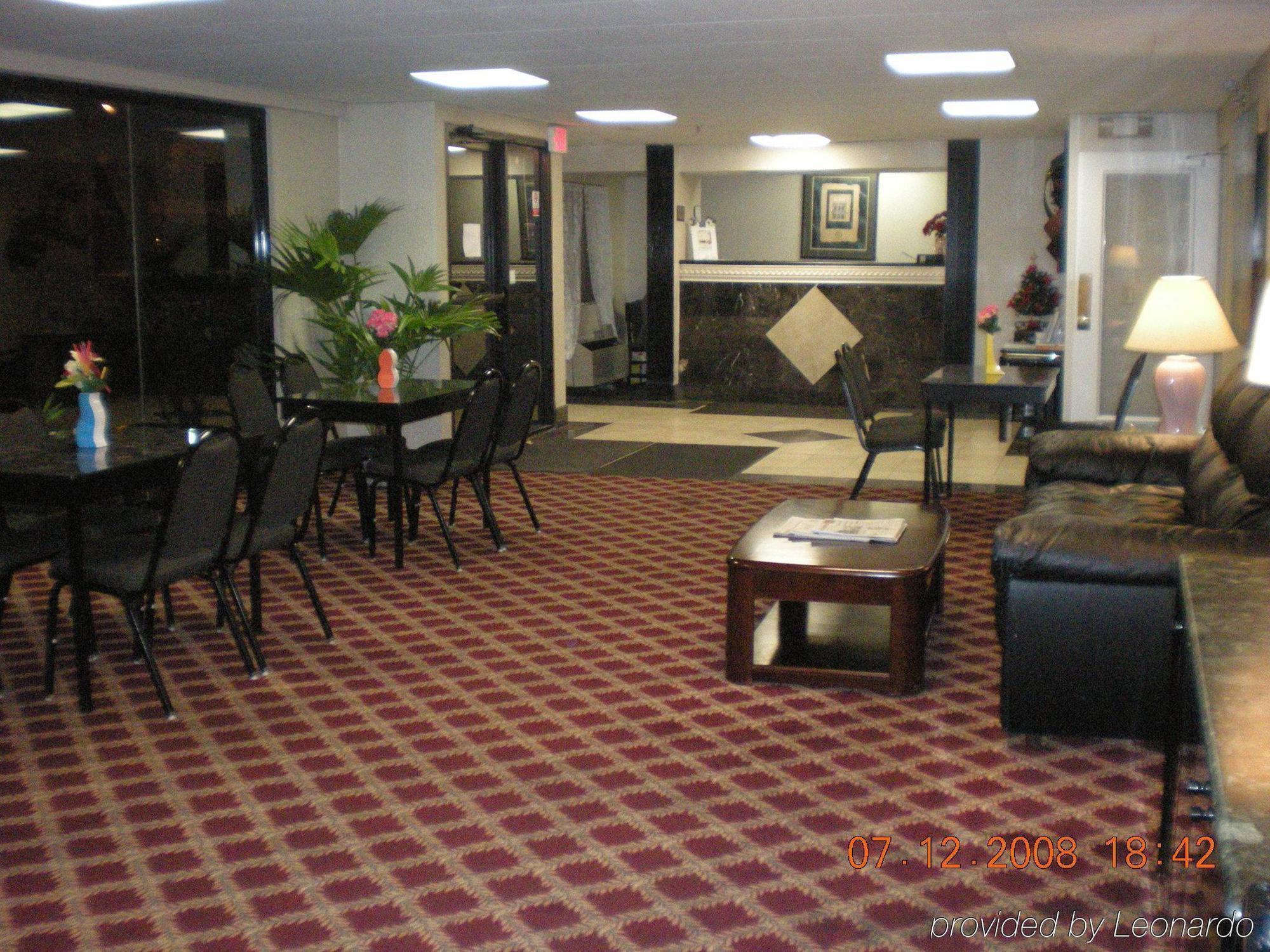 Regency Inn & Suites West Springfield Exteriér fotografie