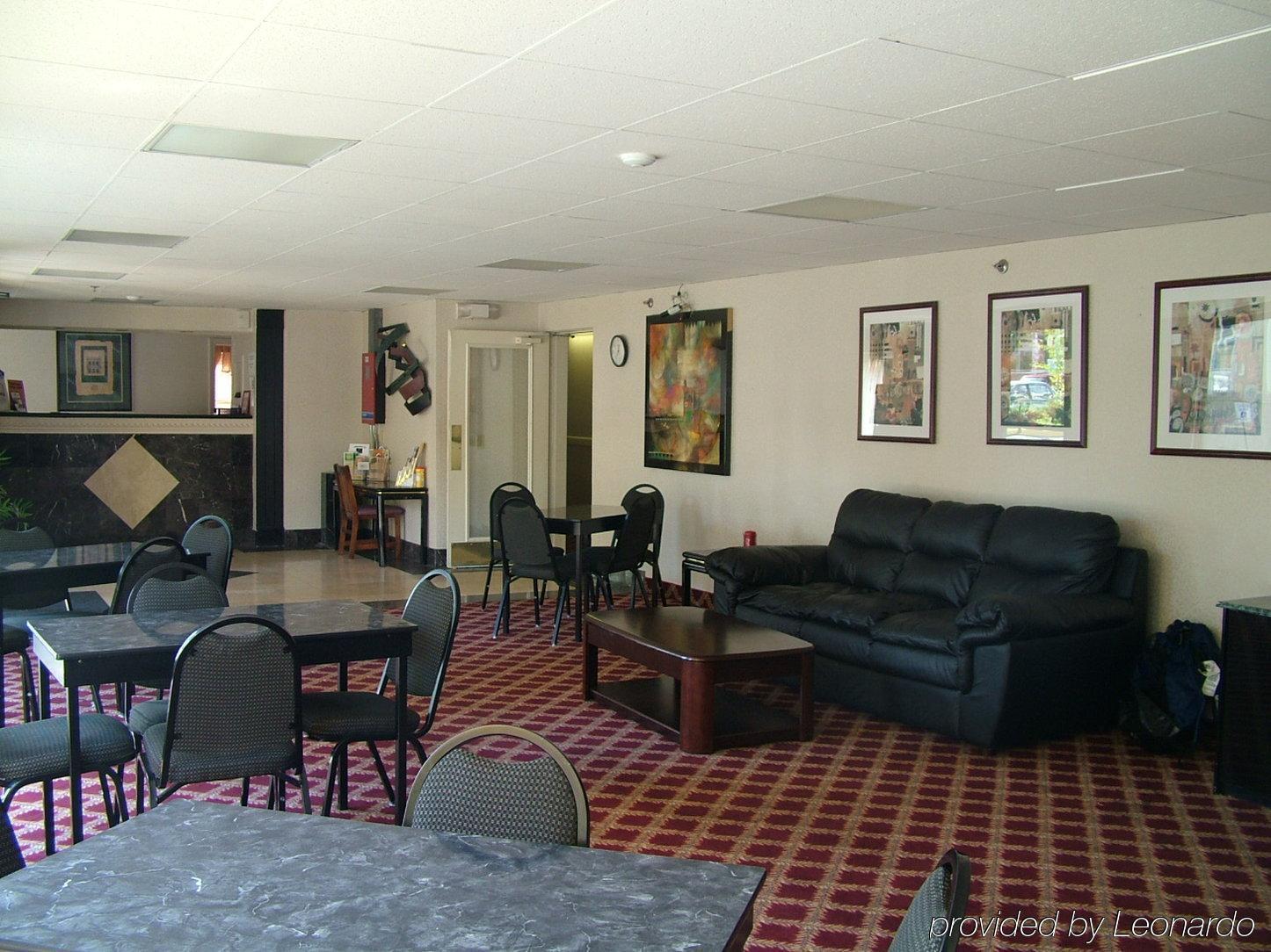 Regency Inn & Suites West Springfield Exteriér fotografie