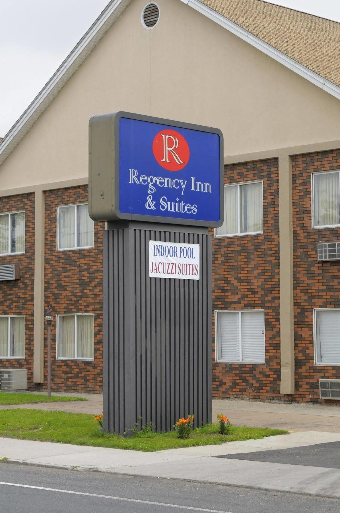 Regency Inn & Suites West Springfield Exteriér fotografie